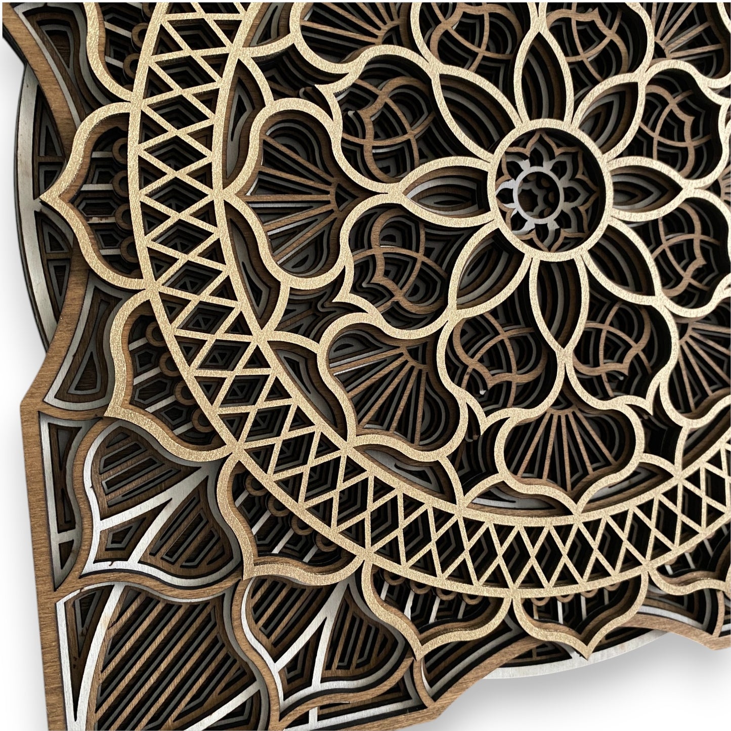 Mandala in legno 6 strati (001)